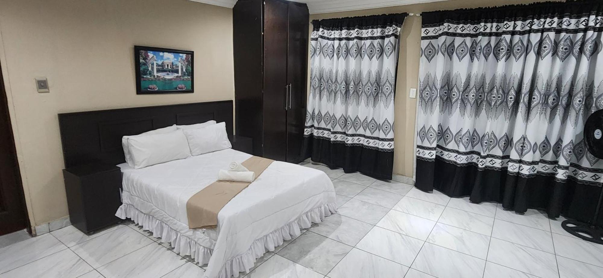 Jomus Guest House Welkom Bagian luar foto